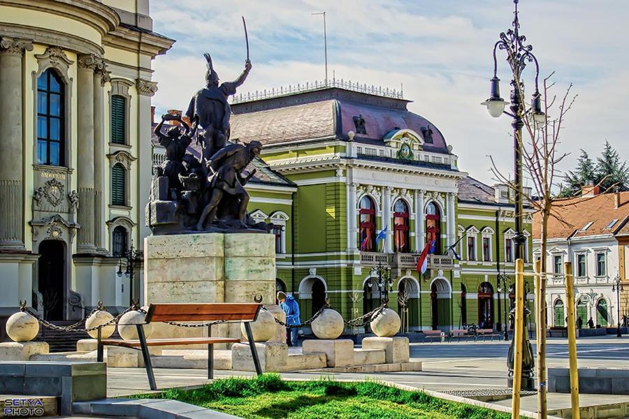 Bagoly Apartman Eger Esterno foto