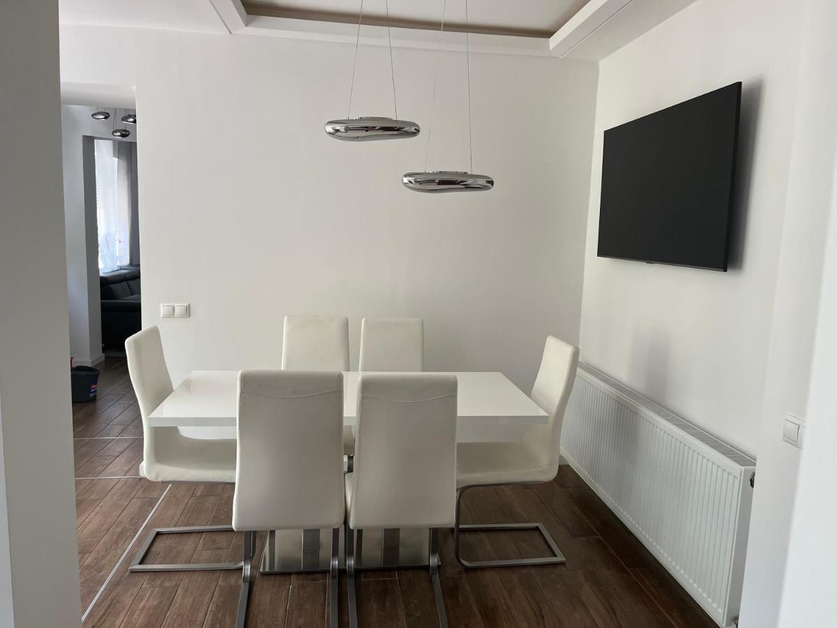 Bagoly Apartman Eger Esterno foto